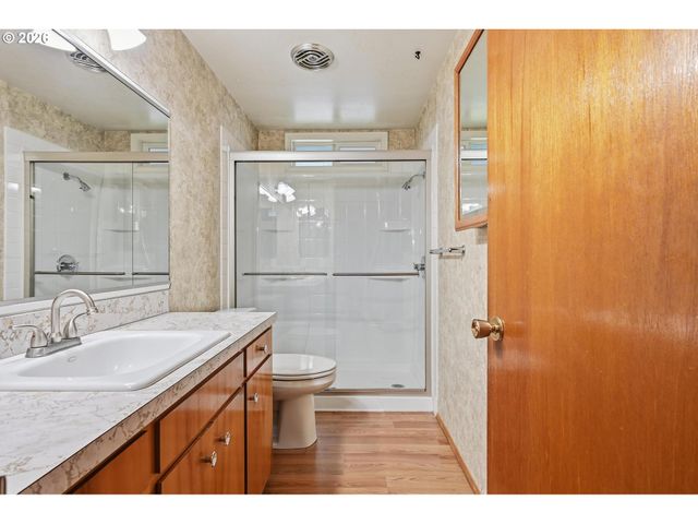 1720 JANSEN Way, Woodburn, OR 97071