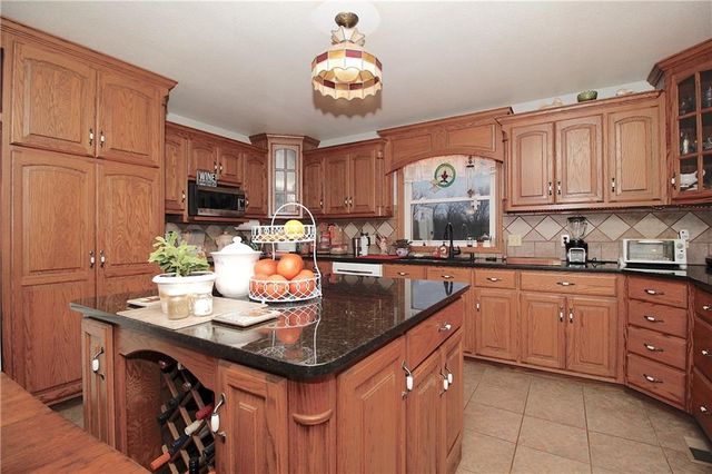 33670 SE 31 Highway, Kincaid, KS 66039