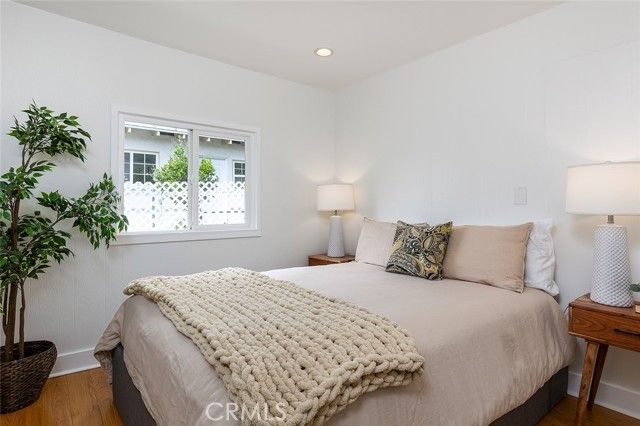 1765 Fern Lane, Glendale, CA 91208