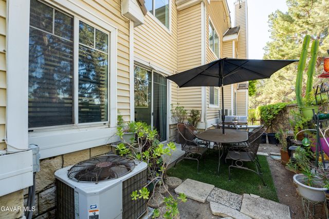 517 Orange Grove Place, Pasadena, CA 91103