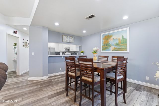 517 Orange Grove Place, Pasadena, CA 91103