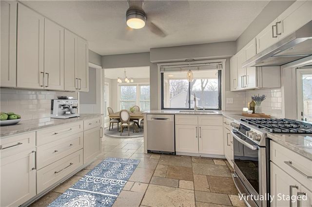 4505 NW 79th Terrace, Kansas City, MO 64151