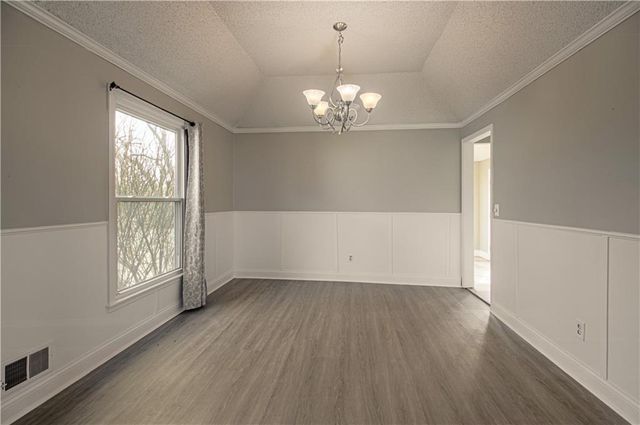 4505 NW 79th Terrace, Kansas City, MO 64151