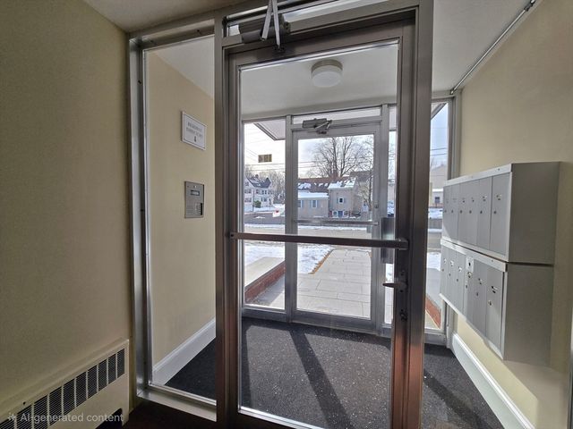 194 Lincoln St 4, Stoughton, MA 02072