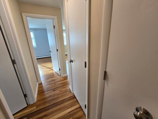 194 Lincoln St 4, Stoughton, MA 02072