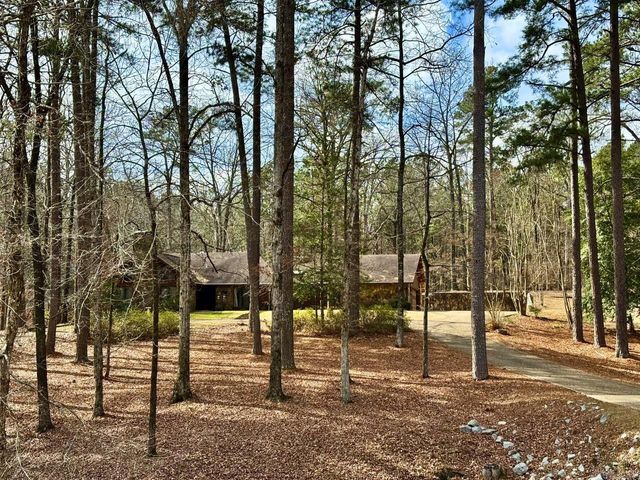 120 Emerson Place, Camden, AR 71701