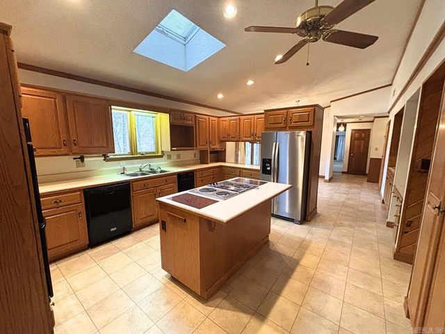 120 Emerson Place, Camden, AR 71701
