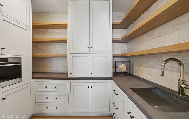 2820 Bayview, Corona Del Mar, CA 92625