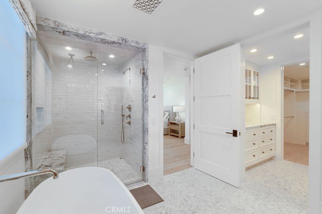 2820 Bayview, Corona Del Mar, CA 92625