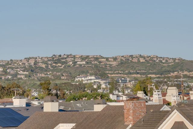 2820 Bayview, Corona Del Mar, CA 92625