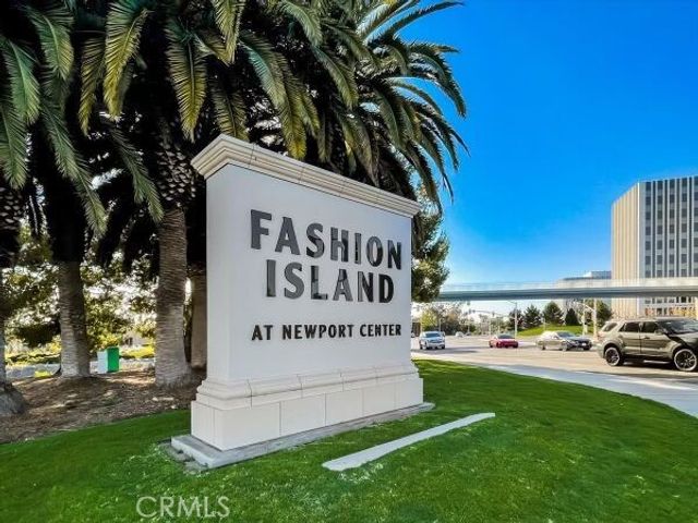 2820 Bayview, Corona Del Mar, CA 92625