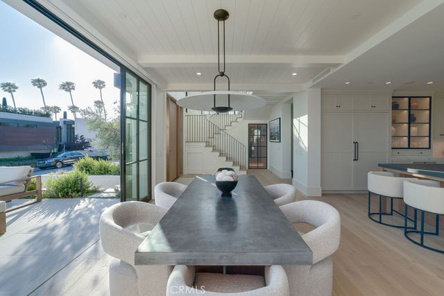 2820 Bayview, Corona Del Mar, CA 92625