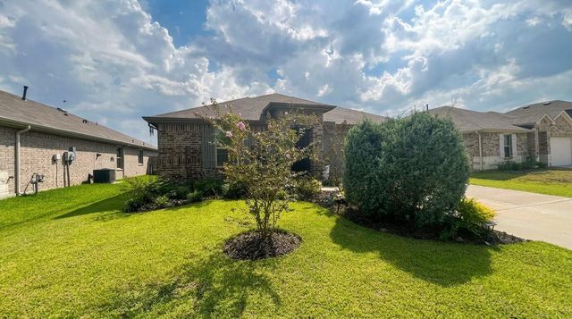 518 Broken Boulder Street, Magnolia, TX 77354