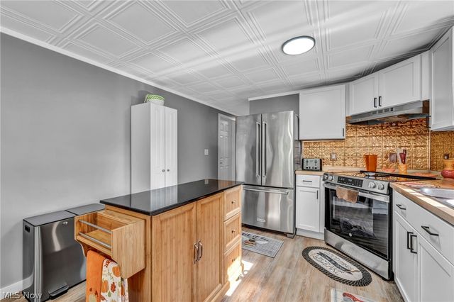 38 Anglers Lane, Lagrange, OH 44050