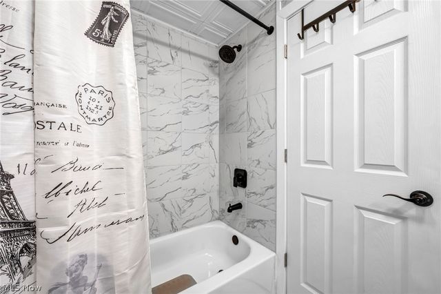 38 Anglers Lane, Lagrange, OH 44050