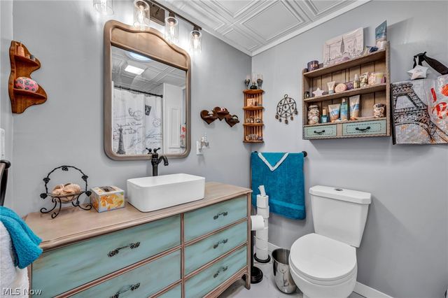 38 Anglers Lane, Lagrange, OH 44050