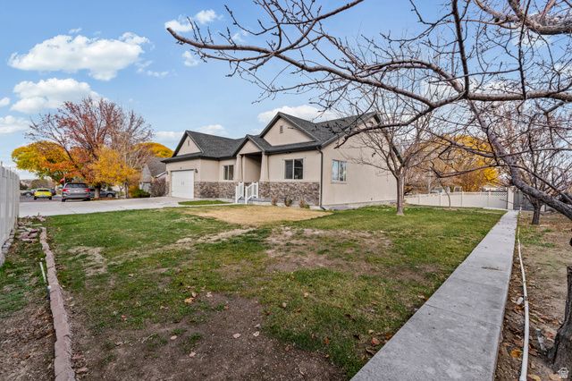 53 W LAKE VIEW TERRACE RD, Saratoga Springs, UT 84045