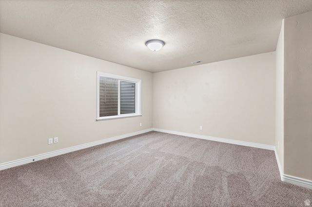 53 W LAKE VIEW TERRACE RD, Saratoga Springs, UT 84045