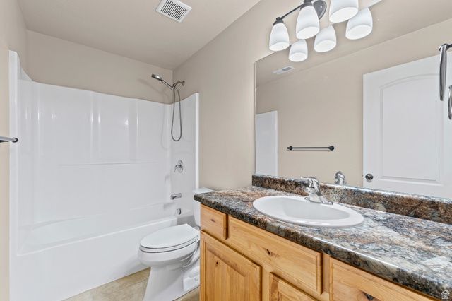 53 W LAKE VIEW TERRACE RD, Saratoga Springs, UT 84045