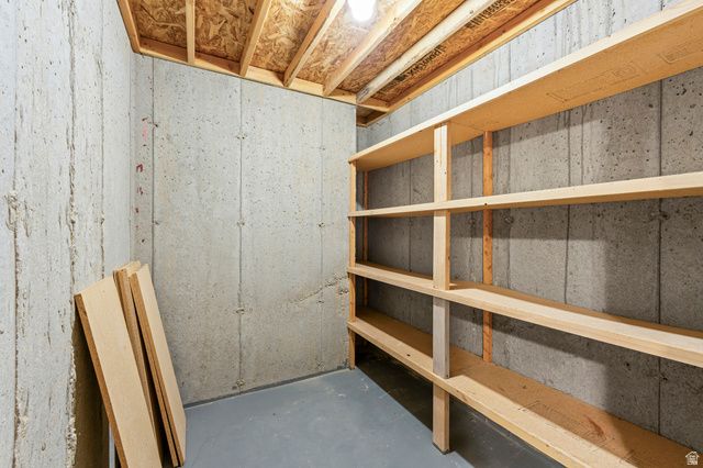 53 W LAKE VIEW TERRACE RD, Saratoga Springs, UT 84045