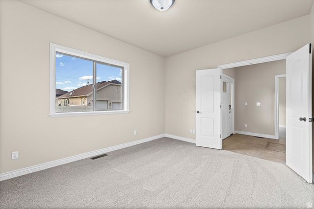 53 W LAKE VIEW TERRACE RD, Saratoga Springs, UT 84045