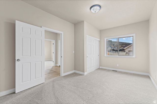 53 W LAKE VIEW TERRACE RD, Saratoga Springs, UT 84045