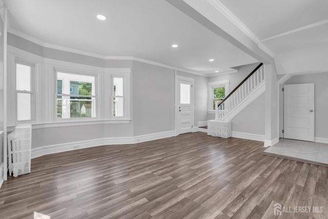 97 Battle Hill Avenue, Springfield, NJ 07081