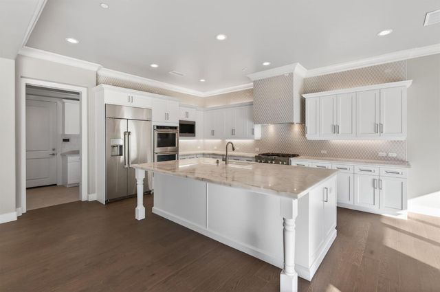 11610 N Range View Drive, Fresno, CA 93730