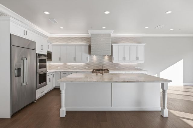 11610 N Range View Drive, Fresno, CA 93730