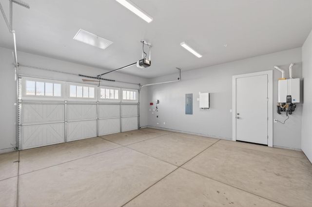 11610 N Range View Drive, Fresno, CA 93730