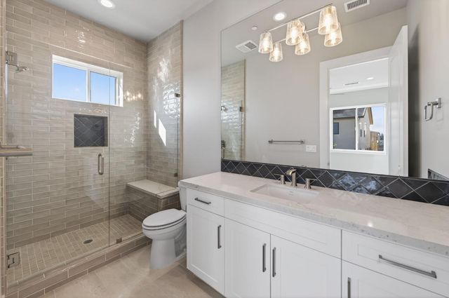 11610 N Range View Drive, Fresno, CA 93730