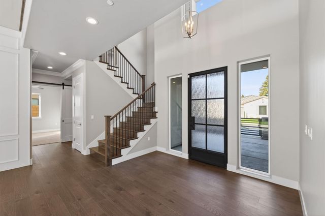 11610 N Range View Drive, Fresno, CA 93730