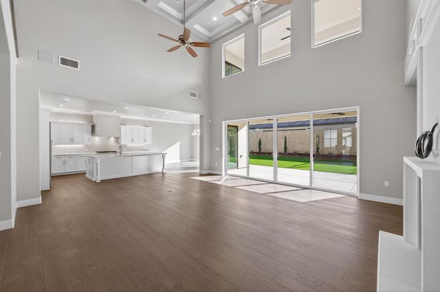 11610 N Range View Drive, Fresno, CA 93730