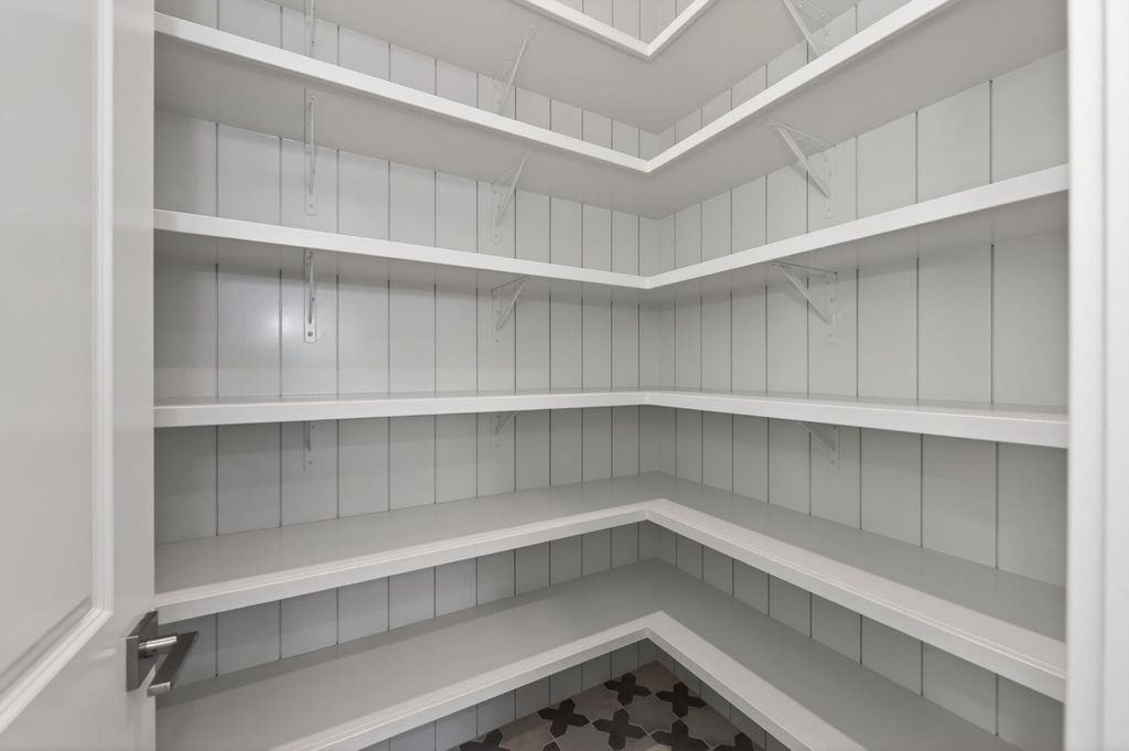 Image 29 of property listing at 11610 N Range View Drive, Fresno, CA 93730