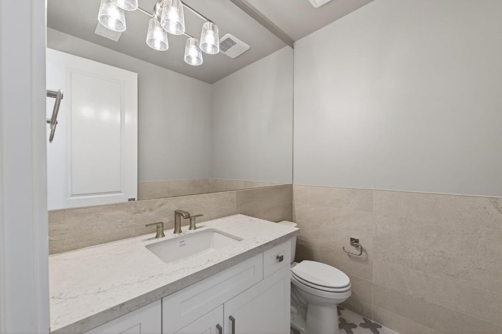 Image 35 of property listing at 11610 N Range View Drive, Fresno, CA 93730