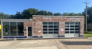 315 E Omega, Henrietta, TX 76365