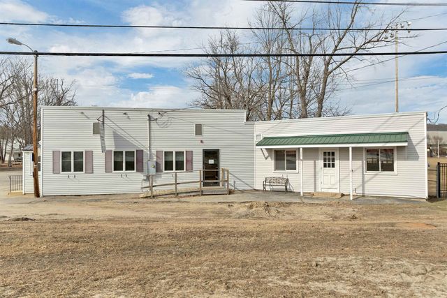 138 New Hampshire Route 175A, Holderness, NH 03245