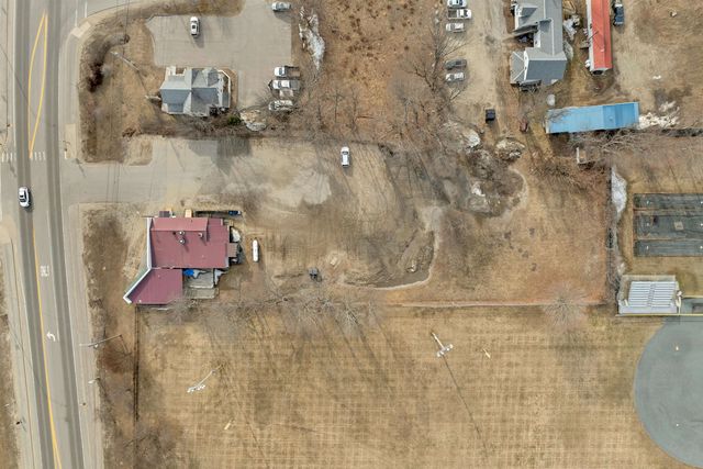 138 New Hampshire Route 175A, Holderness, NH 03245