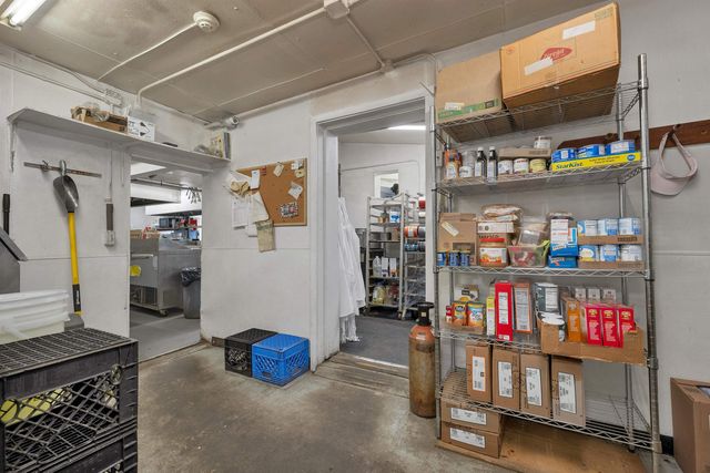 138 New Hampshire Route 175A, Holderness, NH 03245