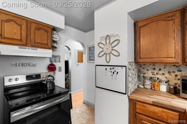 1826 Whittlesey Street, Flint, MI 48503