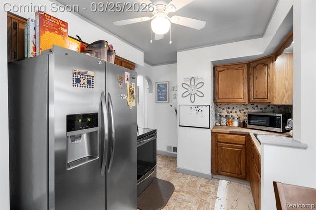 1826 Whittlesey Street, Flint, MI 48503