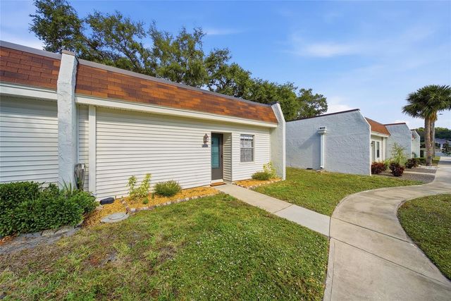 13717 MISSION OAKS BOULEVARD, Seminole, FL 33776