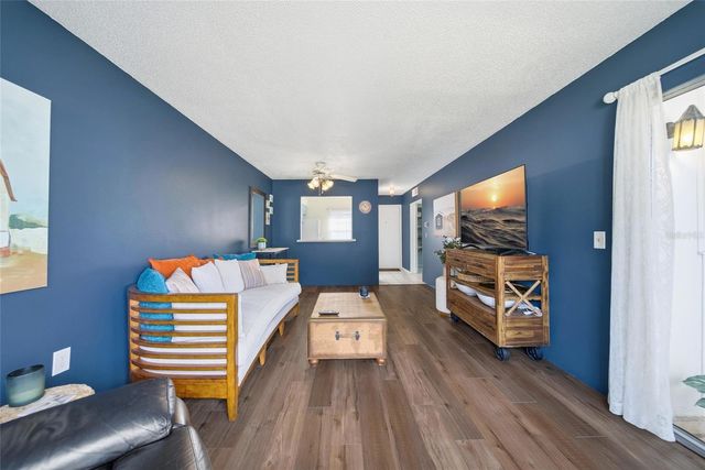 13717 MISSION OAKS BOULEVARD, Seminole, FL 33776