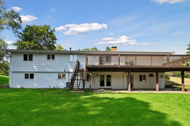401 Mission Road W, Bloomington, MN 55420
