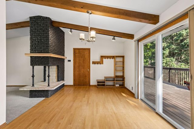 401 Mission Road W, Bloomington, MN 55420