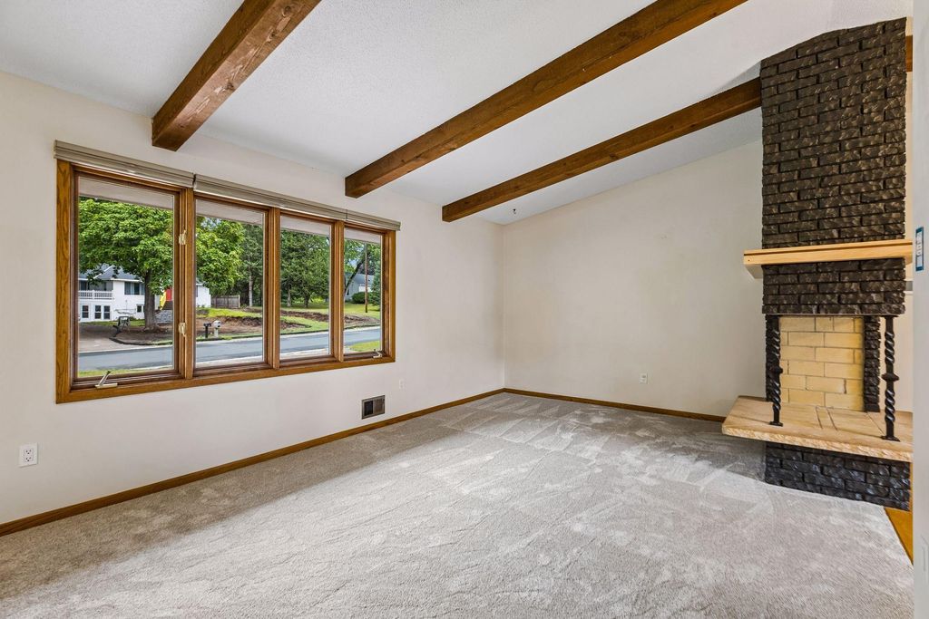 401 Mission Road W, Bloomington, MN 55420 — photo 5