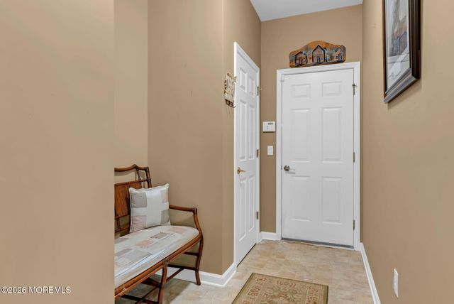 12 Winding River Court, Lakewood, NJ 08701