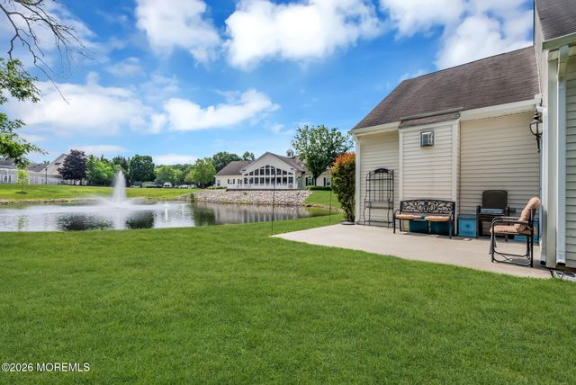 12 Winding River Court, Lakewood, NJ 08701