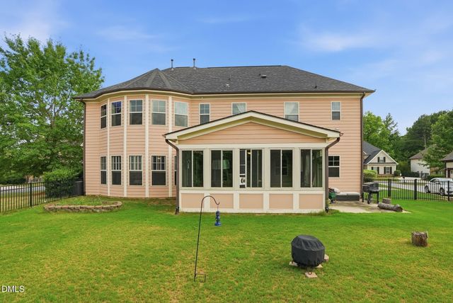 337 Karpen Lane, Cary, NC 27519
