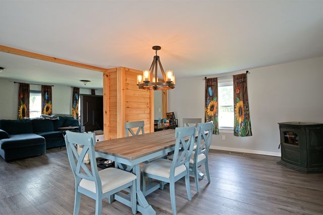 131 South Road, Deerfield, NH 03037